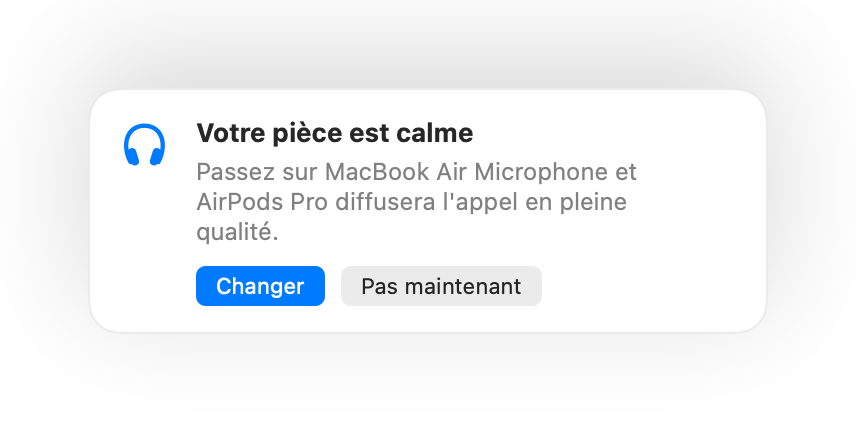 Muffle suggérant le micro du Mac car la pièce est calme
